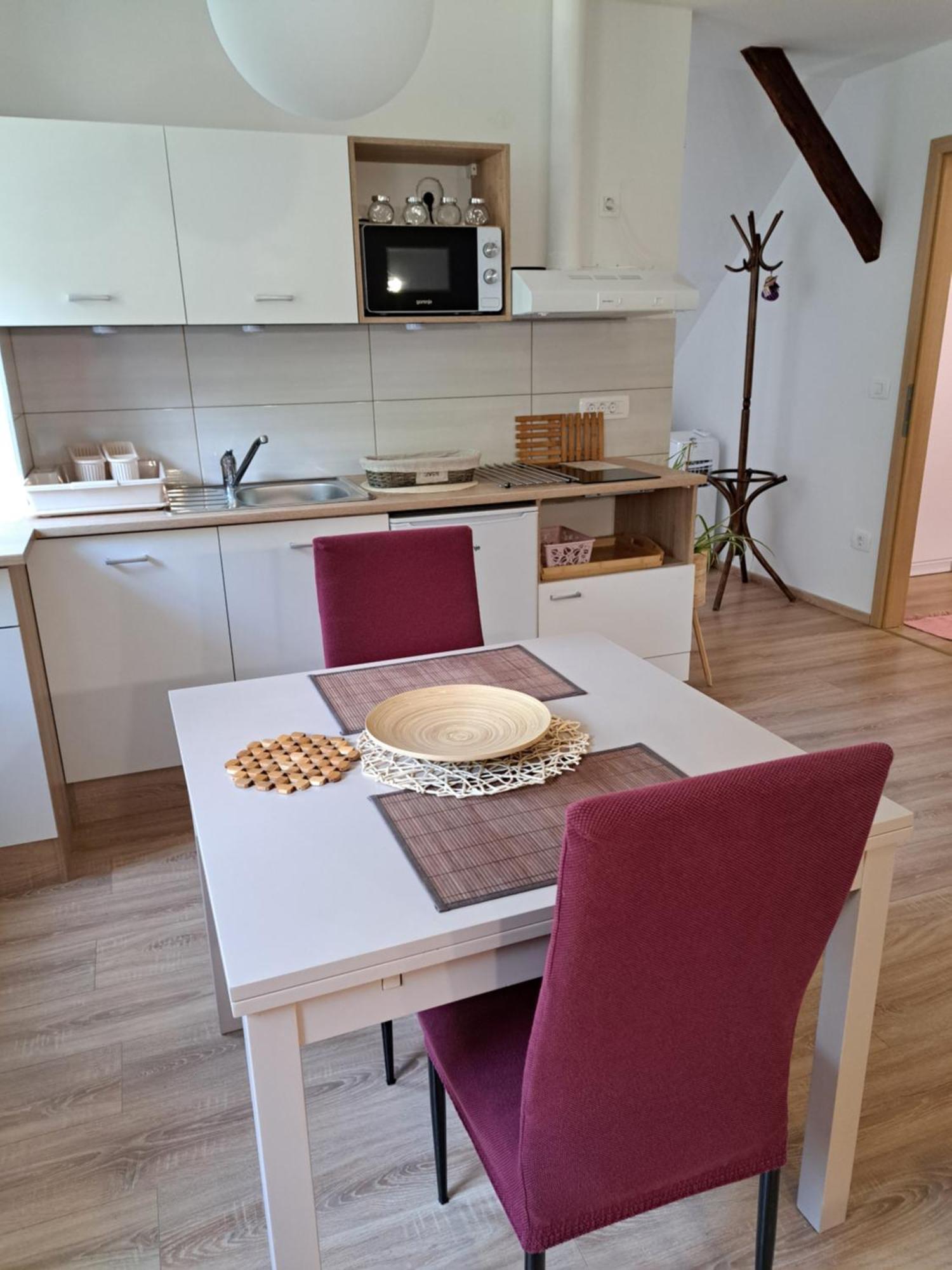 Ferienwohnung Apartmaji Magda Zgornje Gorje Exterior foto